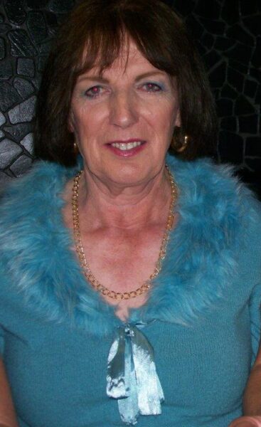 Peta Davina  RAGGETT