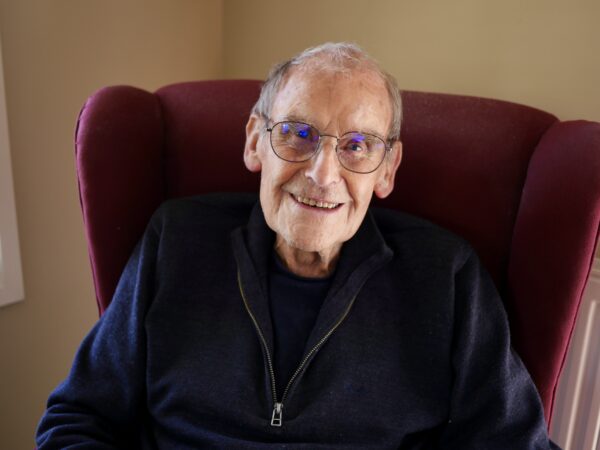 Barry Holmes
